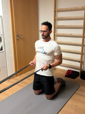 Wenn der Oberkörper rund wird: Rundrücken verstehen und entgegenwirken
